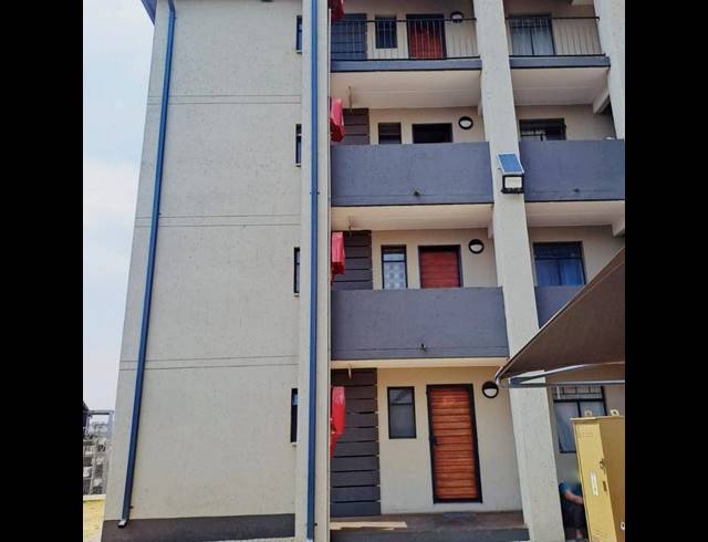 2 BEDROOM APARTMENT FOR SALE IN FLEURHOF